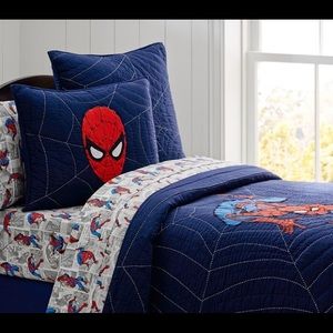 Full size Spider-Man quilt Pottery Barn.